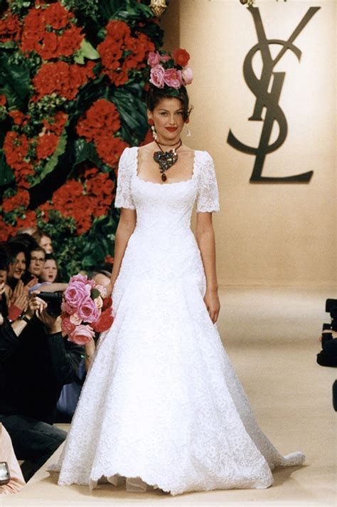 abito da sposa anni 80 yves saint laurent|Yves Saint Laurent: 17 wedding dresses da ispirazione .